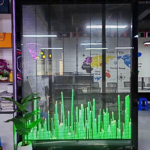 P2.6 внутренний электронный рекламный экран полноцветный светодиодный экран со льдом на стеклянном окне для наружного применения - Product Image 1