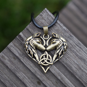Colgante de Dos Lobos/Perros Entrelazados, Amuleto de Almas Gemelas con Forma de Corazón y Nudo Celta, Collar con Tótem Espiritual - Product Image 1