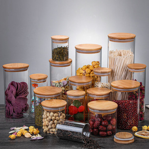 Manufacturers supply Glass Food Storage Containers Jars with Airtight Bamboo Lid fruit snacks storage bottles candy storage jar