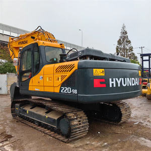 Excavatrice sur pneus Hyundai 220lc-9s d'occasion, 20 tonnes, hydraulique, avec moteur et pompe - Garantie 1 an - Product Image 2