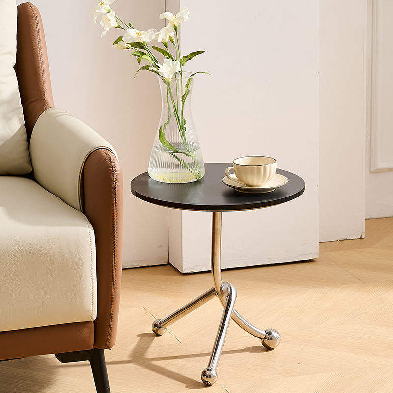 Ribete de color sólido negro