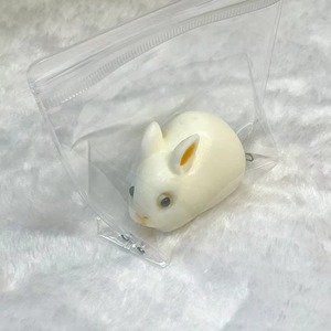 Jouet Squishy Lapin Blanc de 6 cm en Silicone Alimentaire – Simulation Animale – Jouet Anti-Stress pour Enfants qui Améliore l'Humeur - Product Image 2