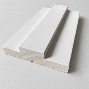 Marco de Puerta de Pino Radiata con Juntas a Medida - Duradero, Ecológico, Anti-Insectos, para Uso en Hoteles y Hospitales - Venta Directa de Fábrica al Por Mayor - Product Image 1