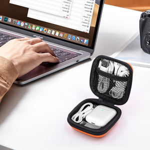 Heißer Verkauf OEM Tragbare <span class=keywords><strong>EVA</strong></span> Kopfhörerhülle Wasserdichte <span class=keywords><strong>EVA</strong></span> Datenkabeltasche Hochwertige Quadratische Ohrhörer-Hülle mit Karabiner - Product Image 6