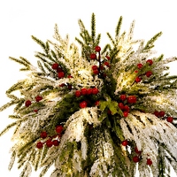 Branches artificielles de pin de Norfolk avec baies rouges, floquées de neige, guirlande LED, arrangement floral pour la décoration de Noël à la maison