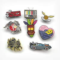 Broche en métal personnalisée Badges en émail dur et doux Épingles cool de revers de chapeau en métal émaillé Logo personnalisé Insigne en émail Matel