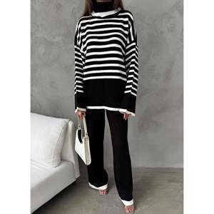 Turtleneck <b>Knit</b> <b>Set</b> 1507 - Black - Product Image 4