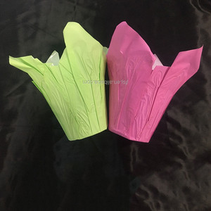 Couvre-<span class=keywords><strong>pot</strong></span> de fleurs en plastique en film d'aluminium Couvre-<span class=keywords><strong>pot</strong></span> de fleurs moderne coloré personnalisé pour la maison et le jardin - Product Image 5