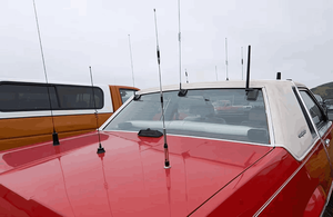Antenne flexible pour véhicule en acier inoxydable UHF 400-520Mhz 5.5dBi, antenne radio mobile pour voiture avec connecteur NMO - Product Image 3