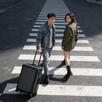 Valise en aluminium à damier de 20/26 pouces, grande capacité, serrure TSA, roulettes silencieuses, étanche, logo personnalisé, enregistrement à la compagnie aérienne