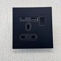 Interrupteur mural à bascule 86 Dimmer 146 Double UK 13A, prise universelle européenne USB-C, moderne, durable, noir mat, en acier inoxydable