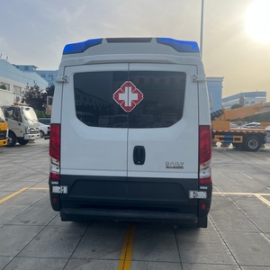 Nouvelle <span class=keywords><strong>ambulance</strong></span> de transport médical d'urgence diesel à transmission automatique EURO 6 avec transmission à 8 vitesses, véhicule de premiers secours - Product Image 6