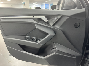 <span class=keywords><strong>Audi</strong></span> A3 2021 Usado al Por Mayor Más <span class=keywords><strong>Barato</strong></span>, Sedán con Volante a la Izquierda, Gasolina, Automático, Stock de Exportación - Product Image 4