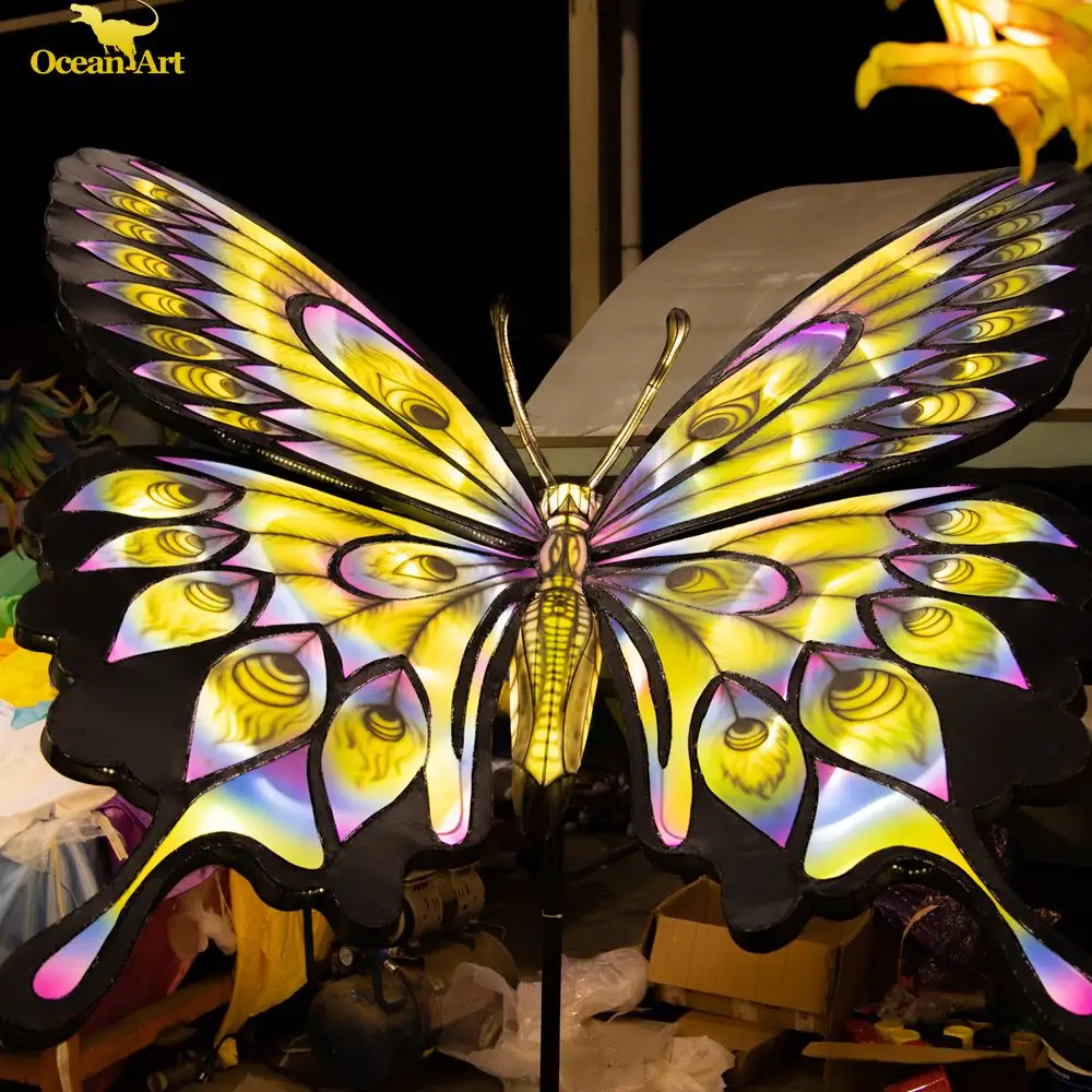 Hermosa decoración de mariposa de seda de Año Nuevo para espectáculo de faroles festivos