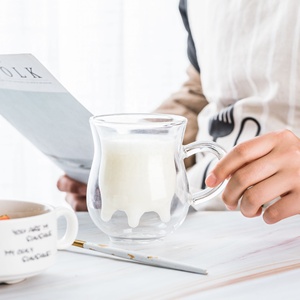 <span class=keywords><strong>Tasse</strong></span> à café en verre borosilicate transparente faite à la main résistante à la chaleur <span class=keywords><strong>tasse</strong></span> en verre de lait de vache à <span class=keywords><strong>double</strong></span> <span class=keywords><strong>paroi</strong></span> - Product Image 3