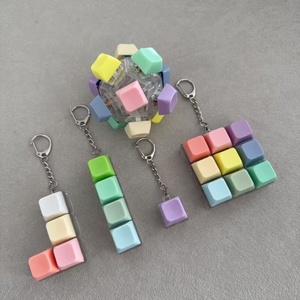 คีย์แคปอะคริลิคแบบกำหนดเองได้ ขายส่ง พร้อมส่ง มีสินค้าในสต็อก 2-9 ปุ่ม คีย์แคปแบบกดมีไฟ ของเล่นพวงกุญแจ - Product Image 4