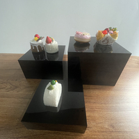 Support à gâteau moderne en acrylique écologique à 5 faces, noir et blanc, carré, pour buffet et présentation alimentaire