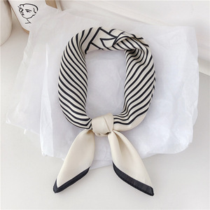 Elegant 70x70 Satin <b>Square</b> <b>Scarf</b>, Solid Color Versatile Neck <b>Scarf</b> For Business Office Daily Match - Product Image 2