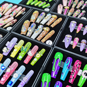 Uñas postizas acrílicas personalizadas hechas a mano <span class=keywords><strong>2022</strong></span>, uñas artificiales <span class=keywords><strong>de</strong></span> cobertura completa con caja <span class=keywords><strong>de</strong></span> embalaje para uso en los dedos - Product Image 3