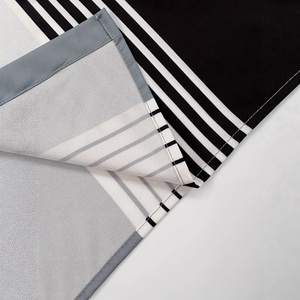 Completo Sportivo da <span class=keywords><strong>Uomo</strong></span> 2025 di Alta Qualità, Stile Casual Autunnale, in Maglia 100% Poliestere, T-Shirt e Pantaloni a Righe a Maniche Lunghe per Attività all'Aperto - Product Image 2