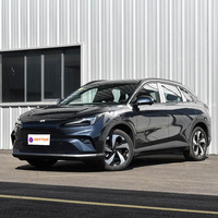 ARCFOX Alpha T5 SUV familial tout électrique, charge rapide, autonomie de 660 km, conduite à gauche, voiture d'exportation