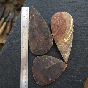 Puntas de Flecha Bifaciales en Forma de Lágrima Hechas a Mano con Gemas, Imitación de Piedra Antigua, Artesanía Duradera, Coleccionable, Forjadas a Mano - Product Image 6