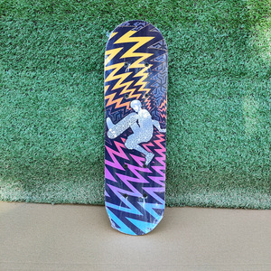 Patineta de Bob Esponja de 43 cm, Antideslizante, Juguete para Niños, Estilo Moderno - Product Image 4