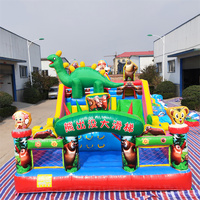 Château gonflable à thème de dessin animé, toboggan aquatique à double piste, mur d'escalade, matériau PVC écologique de haute qualité