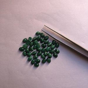 Malachite naturelle ovale cabochon, pierre précieuse brute polie verte pour la fabrication de bijoux - Product Image 4