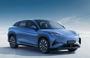 Batería de Alta Capacidad de 82.5kWh, Potencia Máxima de 390kW, 0-100 km/h en 4.5s, Pantalla Giratoria de 15.6 Pulgadas y Sistema de Sonido Dynaudio - Product Image 2