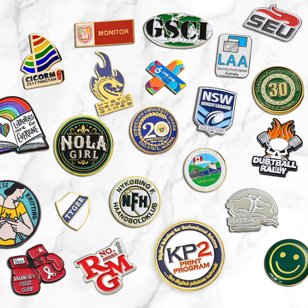 20-Years Fabricante Personalizado Moda Pins Metal Logo Badges Broche Hard Soft Enamel Pins Lapel Pins para roupas decorativas