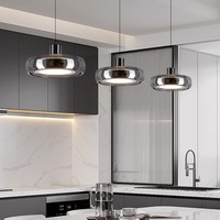 Lustre en verre linéaire de style italien moderne Éclairage minimaliste de salle à manger de luxe et de petites îles Taille de la lampe moyenne