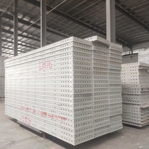 Khung nhôm nhẹ Vật liệu nhà tiền chế được sử dụng cho khuôn bê tông xây dựng Xanh và ván khuôn - Product Image 3