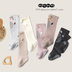 <span class=keywords><strong>Calcetines</strong></span> de bebé hasta los muslos con rodilleras, proveedor de <span class=keywords><strong>calcetines</strong></span> de agarre con rodilleras, <span class=keywords><strong>calcetines</strong></span> de bebé 3D individuales para gatear - Product Image 4