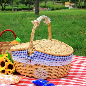 Rattan gewebter Korb mit Griff Handgemachter Weidenkorb Outdoor Picknick Camping Aufbewahrung skorb für Obstbrot Food Organizer