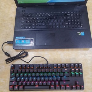 Clavier mécanique 87 touches, interrupteur bleu, compatible ordinateur portable, rétroéclairage RGB, design compact - Product Image 4