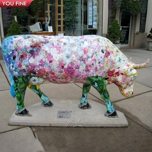 Sculpture <span class=keywords><strong>de</strong></span> vache en bronze fondue grandeur nature pour <span class=keywords><strong>la</strong></span> vie <span class=keywords><strong>de</strong></span> rue en plein air, statue <span class=keywords><strong>de</strong></span> crème glacée - Product Image 4