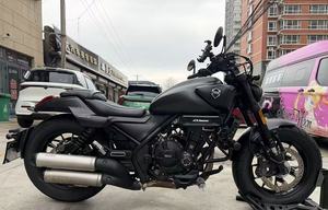 Bicicleta clásica <span class=keywords><strong>VOGE</strong></span> CU525-Faro redondo retro doble en línea de 500cc, perfecto para paseos urbanos y en carretera Wuji - Product Image 5