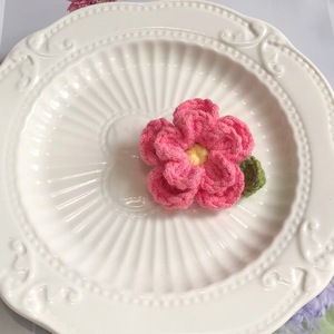 ToysKing Broche de Camelia de Lana Tejido a Mano, Relleno de Algodón PP, Accesorio de Joyería DIY Unisex para Ropa, Cabello y Peluches - Product Image 6