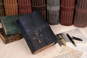 Diario de Cuero Azul Estilo Antiguo con Llave de Esqueleto, Libro de Hechizos Hecho a Mano de 7x5 Pulgadas, Diario de Viaje, Libro de Sombras - Product Image 2