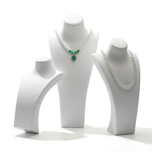 Weimei จี้สร้อยคอไมโครไฟเบอร์สีขาวขั้นสูงเครื่องประดับหุ่นแสดงของ - Product Image 5