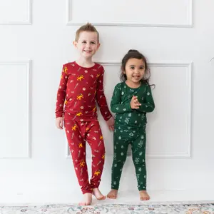 Yeni moda İskandinav tarzı benzersiz özel bahar sonbahar 100% saf pamuk yeni doğan bebek erkek ve kız iki parçalı pijama seti giysi