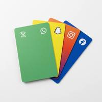 Carte de visite professionnelle personnalisée en plastique CR80, étanche, RFID NFC 13,56 MHz, programmable avec code QR, pour réseaux sociaux et hôtels – Prix usine