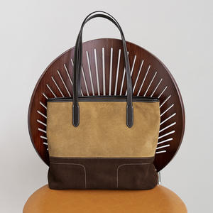 Bolso Tote de Cuero Vacuno Versátil de Alta Calidad para Mujer 2025, Bolso de Gran Capacidad con Cierre de Cremallera - Product Image 5