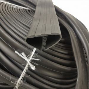 Zhengxu Factory Direct Automotive Rubber Bumper Car Anti-Collision <b>Clamps</b> <b>U</b>-Shaped TPE Sealing Strips 85mm*64mm Wear-Resistant - Product Image 4