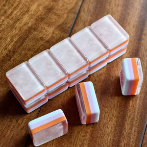 Juego de Mahjong Americano de Lujo, 160 Piezas de Acrílico Grabado - Product Image 6