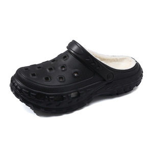 Chaussons d'hiver pour hommes Crocs doublés polaire, épais et chauds en EVA, rehaussants, antidérapants, à bout fermé pour l'extérieur - Product Image 5