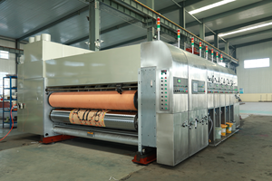 1226 ZYKM High Speed Full Automatic Vacuum Transfer Corrugated Carton Pizza <b>Box</b> Printing Slotting Die Cutting <b>Folder</b> Gluer Line - Product Image 3