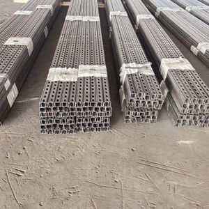 Profilé en acier galvanisé électrolytique industriel 41x41x2,5 mm (1-5/8 x 1-5/8 pouces) - Product Image 1