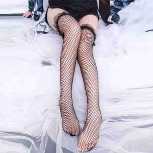 Сексуальные женские летние черные чулки выше колена с кружевом и сеткой, с рюшами по краю, тонкие, бесшовные, из нейлона/полиэстера, единый размер - Product Image 2